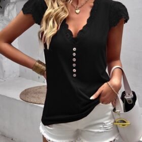 Kadın Kısa Kollu V Yakalı önü Düğmeli Viskon Bluz