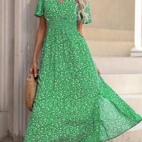 Kadın Kısa Kollu Kruvaze Yaka Beli Lastikli Yanlardan Yırtmaçlı Uzun çiçekli Elbise