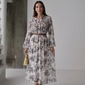 Siyah Biye Detaylı Elbise