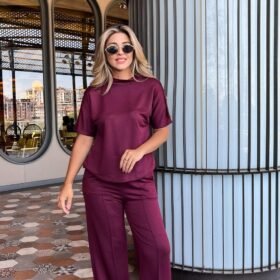 Kadın Kısa Kollu Bisiklet Yaka Omuzdan Düğmeli Viskon Iki Iplik Kısa Bluz Ve Pantolon Ikili Takım