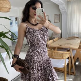 Kadın Askılı V Yaka Beli Pileli Leopar Desen Eteği Fırfırlı Süprem Elbise