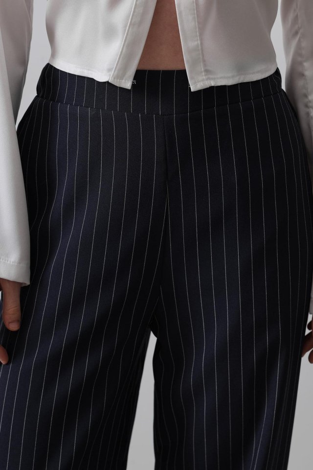 Beli Yarım Lastikli Palazzo Pantolon - Lacivert-Beyaz - Görsel 4