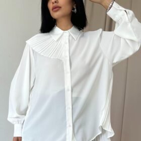 Beyaz Pilise Detaylı Jesica Gömlek