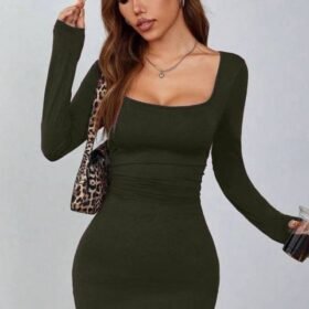 Kadın Uzun Kollu Kare Yaka Iç Göstermeyen Mini Elbise