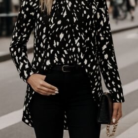 Kadın Uzun Kollu Yarı Balıkçı Yaka Desenli Dokuma Bluz