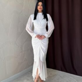 Beyaz Önü Büzgülü Şifon Elbise