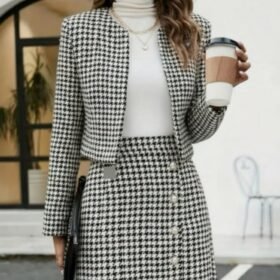 Kadın Uzun Kollu önü Açık Dokuma Ceket Ve Mini Etek Ikili Takım