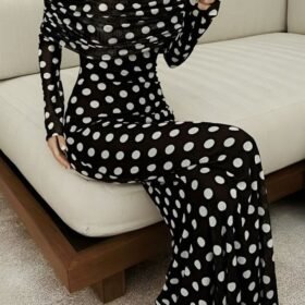 Puantiyeli Tül İçi Astarlı Madonna Yaka Maxi Boy Elbise