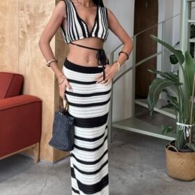 Çizgili Bikini Üst Ve Etek Triko Takım 10110