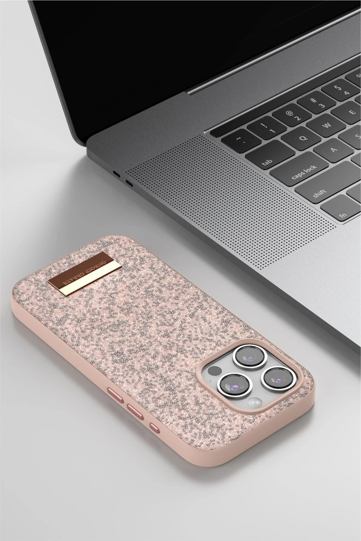 iPhone 15 Pro Max Bright Simli Kapak - Gümüş-(5796) - Görsel 3