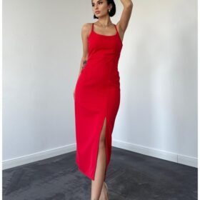 Kırmızı Sırt Dekolteli Elbise