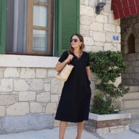 Kadın Kısa Kollu V Yaka Cepli A Kesim Detaylı Viskon Elbise