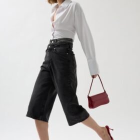 Çift Kemerli Bermuda Denim Şort