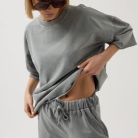 Lazer Kesim Bağcık Detay Şort