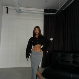 Yırtmaçlı Midi Boy Etek