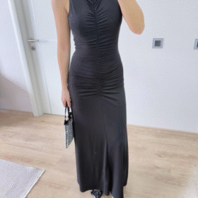 Kolsuz Büzgülü Uzun Elbise - Siyah