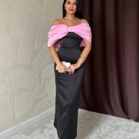 Pembe Önü Fiyonklu Elbise