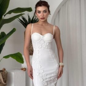 Stor Gül Detaylı Elbise