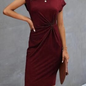Kadın Kısa Kollu Bisiklet Yaka Yandan Büzgülü Midi Viskon Elbise