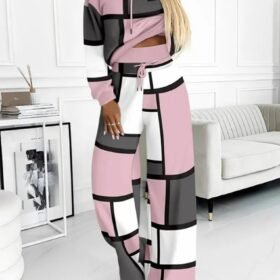 Kadın Uzun Kollu Kapşonlu Bağcıklı Desenli Iki Iplik Bluz Ve Pantolon Ikili Takım