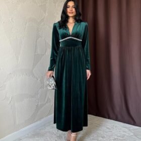 Zümrüt Göğüs Altı Taşlı Elbise