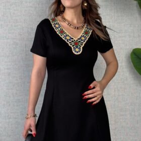 Kadın Penye Kumaş Çiçek Desenli Nakışlı Elbise