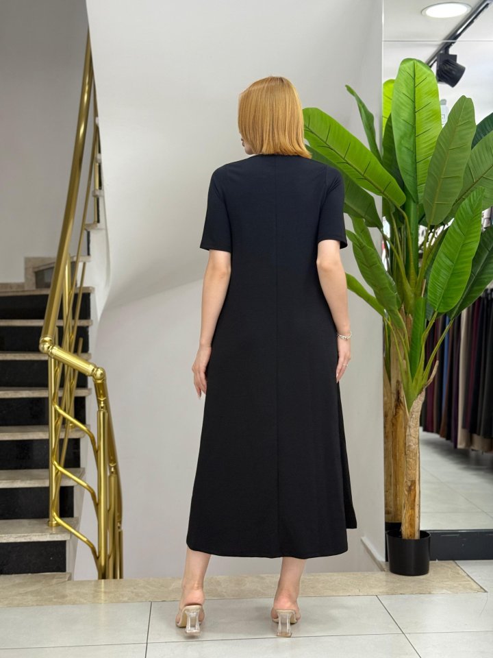 Kadın Kısa Kollu V Yakalı Cep Detaylı Uzun Janjan Krep Elbise - Görsel 3