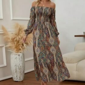 Kadın Düşük Omuzlu Beli Büzgülü Dijital Desenli Kesik Elyaf Süprem Uzun Elbise