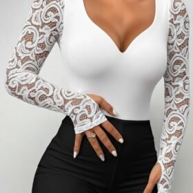 Kadın Uzun Kollu Dantelli Dekolte Detaylı Dalgıç Bluz