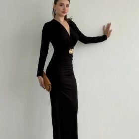 Aksesuarlı Kemerli Drapeli Uzun Elbise