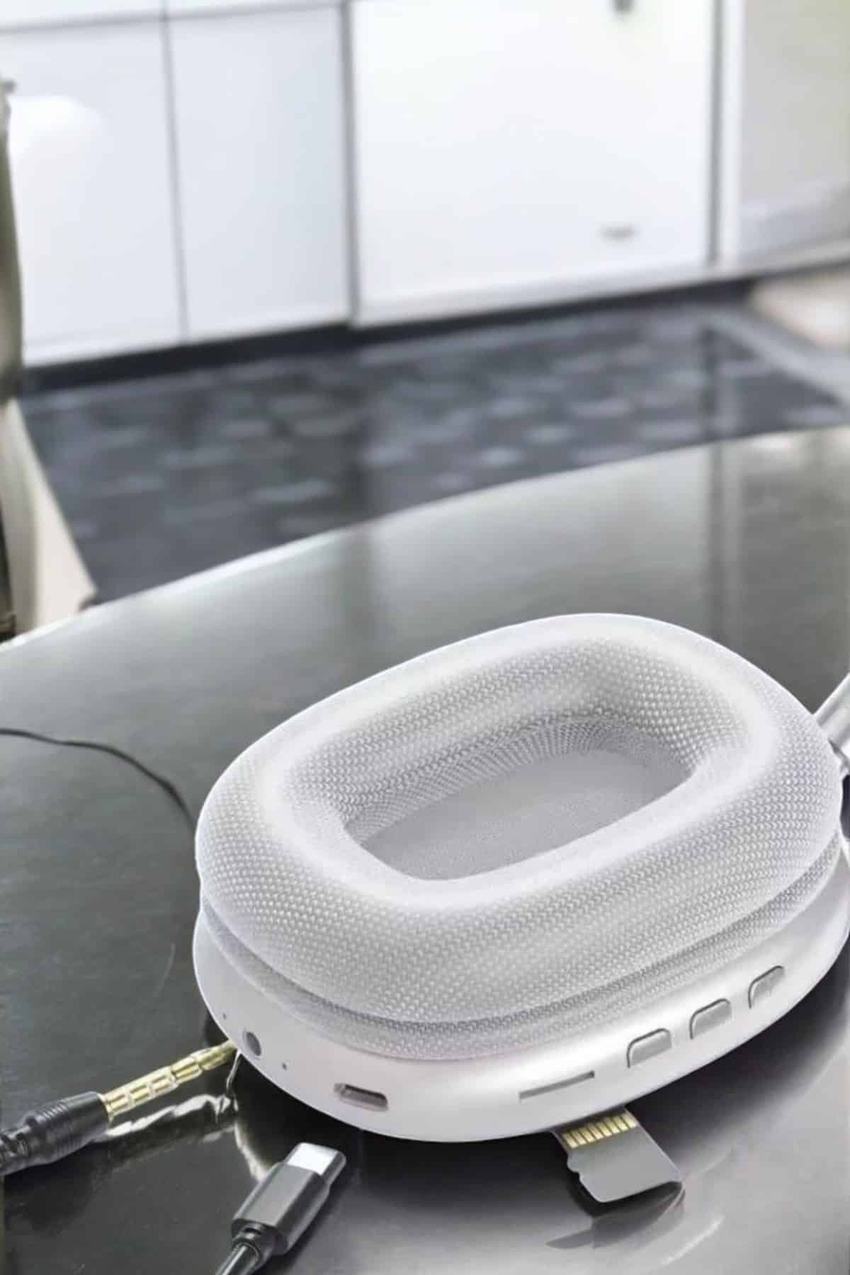 P9 Plus Kablosuz Kulak Üstü Bluetooth Kulaklık Beyaz Yüksek Ses Kaliteli - Görsel 3