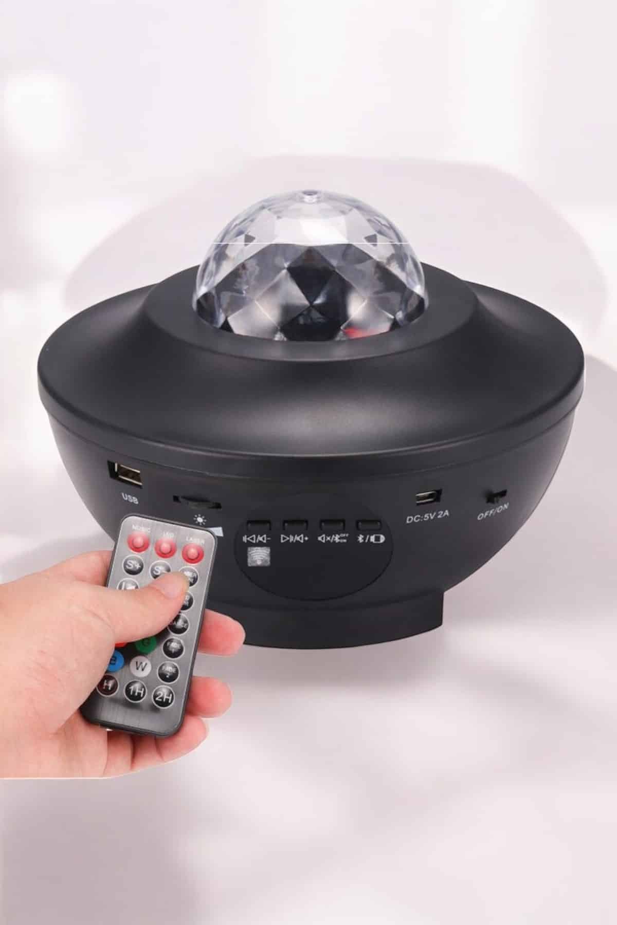 Çocuklara Özel Şarjlı Bluetooth Hoparlör Parti Led Lambası Yıldızlı Projeksiyon - Görsel 2