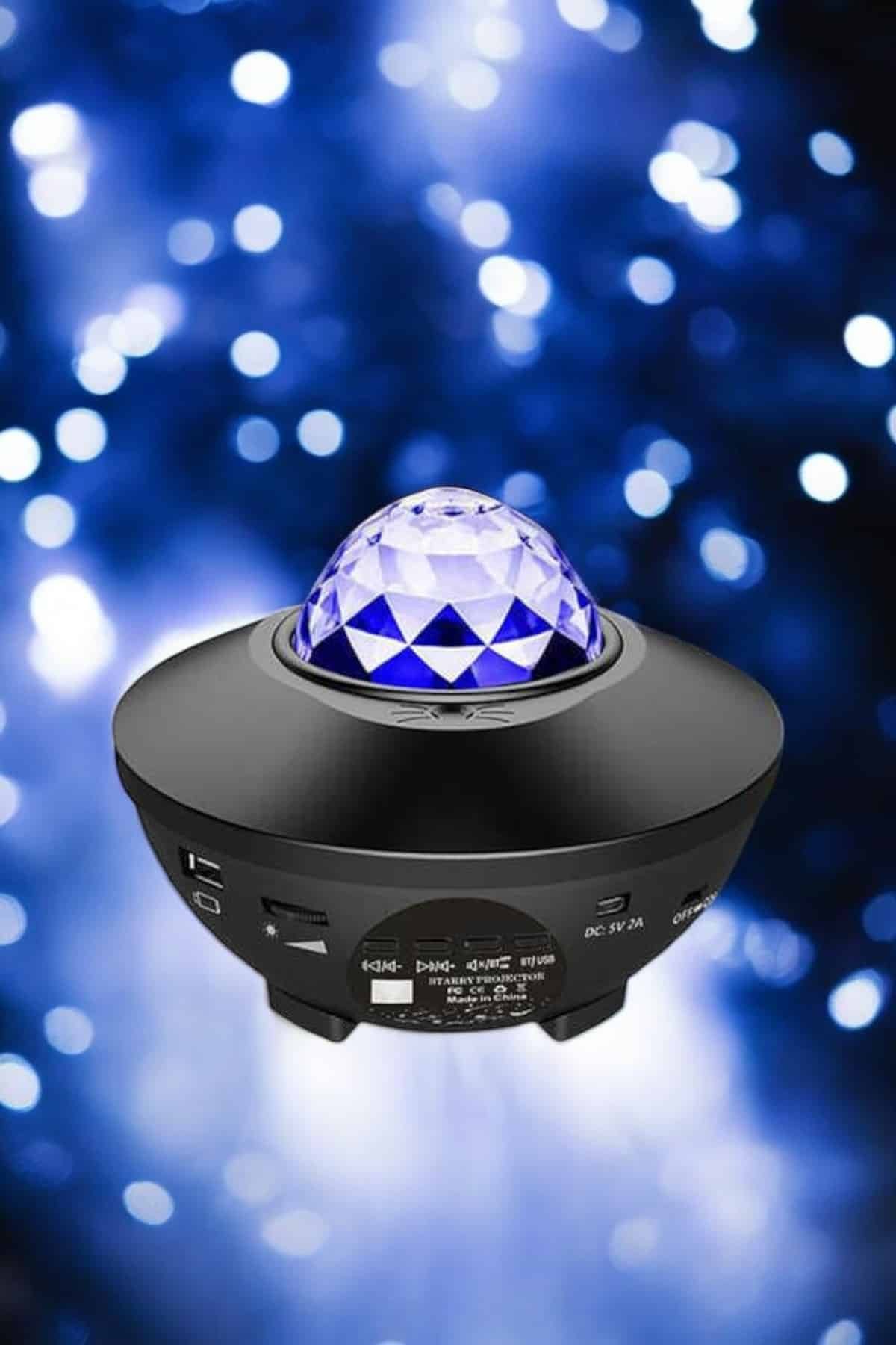 Çocuklara Özel Şarjlı Bluetooth Hoparlör Parti Led Lambası Yıldızlı Projeksiyon - Görsel 4