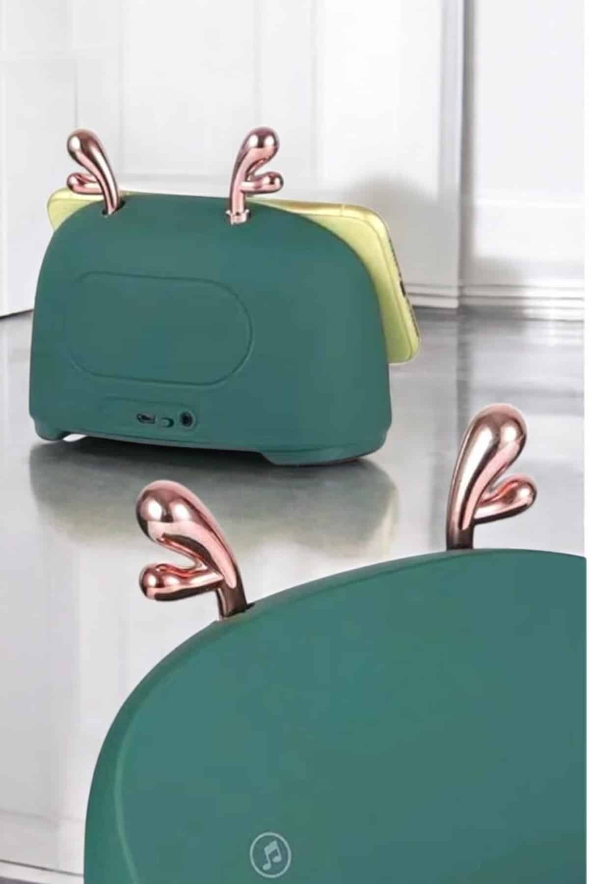 Yeni Nesil Akıllı Hoparlör Telefon Tutacağı Uzun Pil Ömrü Yüksek Ses Kaliteli - Görsel 4