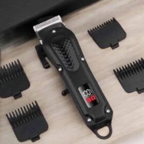 Suya Dayanıklı Tıraş Makinesi Keskin Bıçaklı Dijital Göstergeli Şarjlı