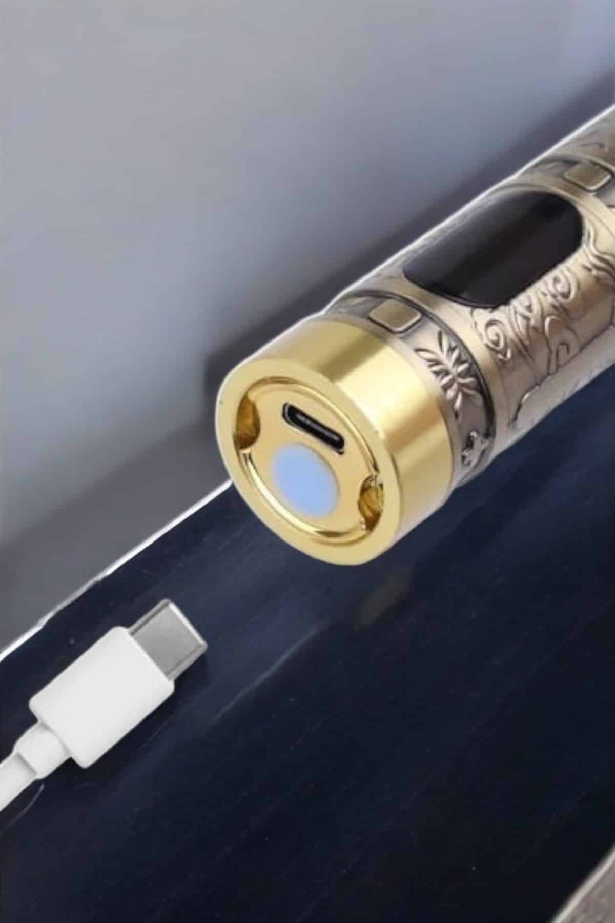 Çizik Tıraş Makinesi Şarjlı Paslanmaz Çelik Bıçaklı Uzun Ömürlü - Görsel 5