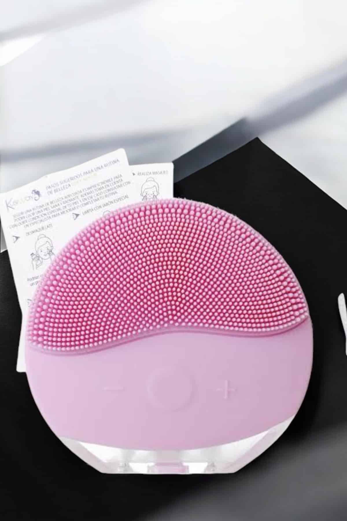 Yüz Temizleme Aleti Genç Görünüm Sağlayan Kan Dolaşımını Hızlandıran Kablosuz ve Taşınabilir - Görsel 2