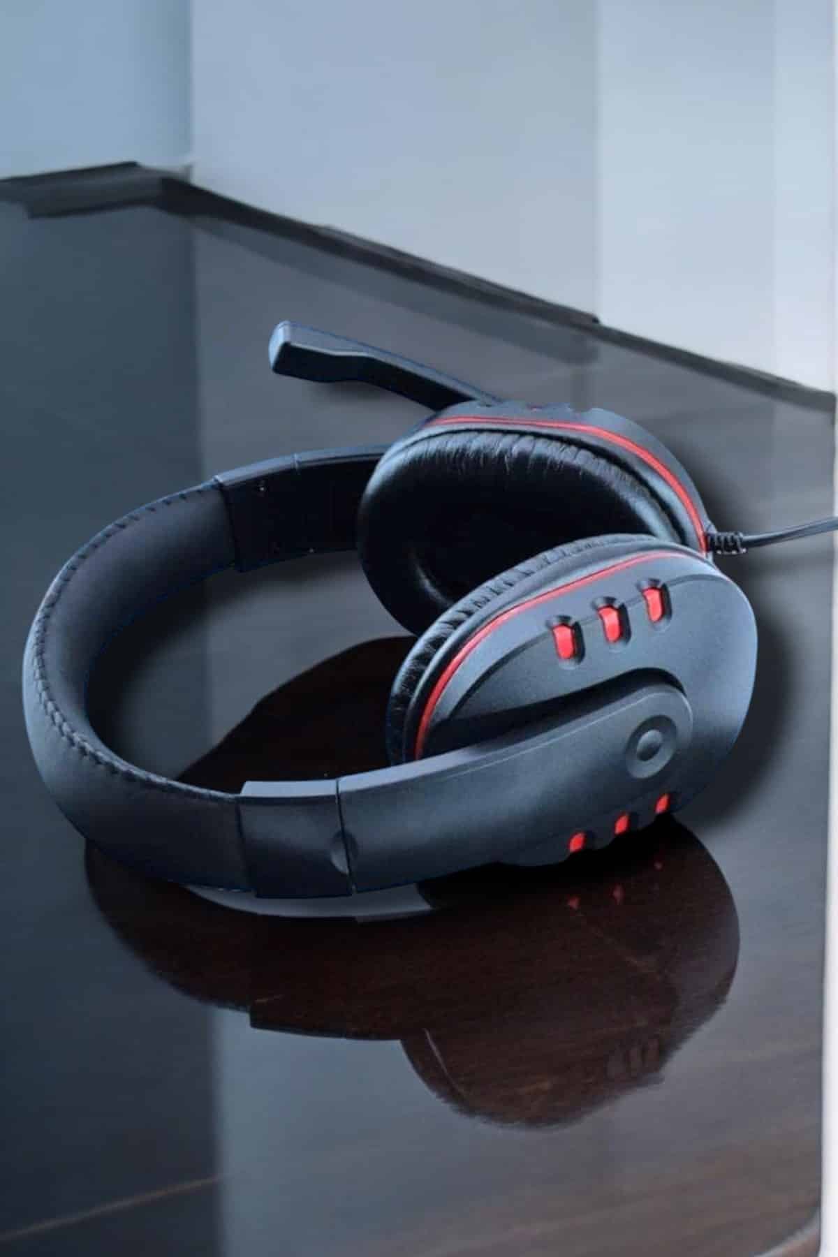 Güçlü Bass ve Suya Dayanıklı Kablolu Oyuncu Kulaklığı ile Kesintisiz Deneyim - Görsel 4