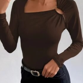 Kadın Uzun Kollu Yakadan Halka Detaylı Viskon Bluz