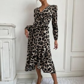 Kadın Uzun Kollu Kruvaze Yaka Yandan Bağlamalı önden Fırfır Detaylı Süprem Uzun Elbise